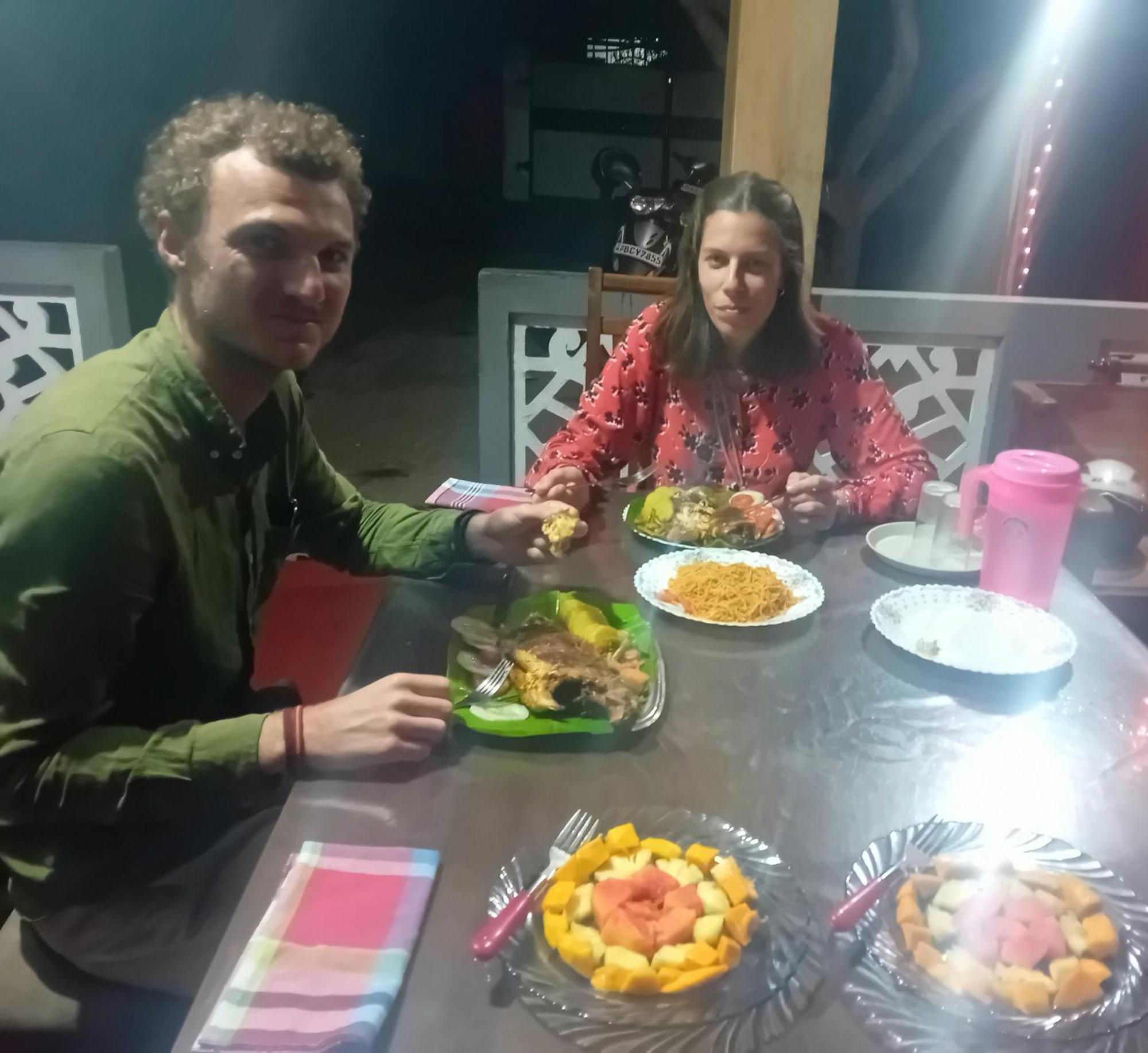 Enoch Guest House Маннар Экстерьер фото